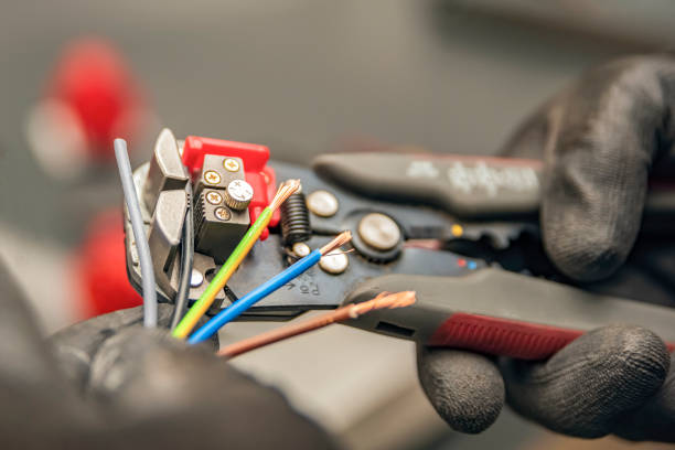 Professional Electrician in Newell, WV